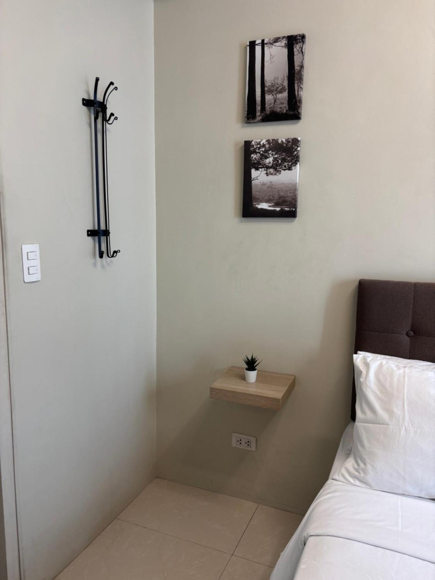 One Palm Tree Villas Short Walk Via Runway Manila Naia T3 Пасай Екстериор снимка